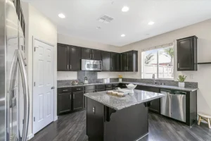 Ms. Fairfield Real Estate™